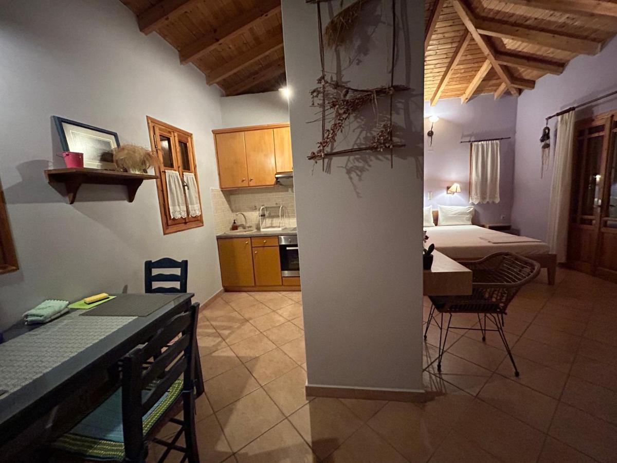Porto Katsiki Guest Houses Athánion 外观 照片