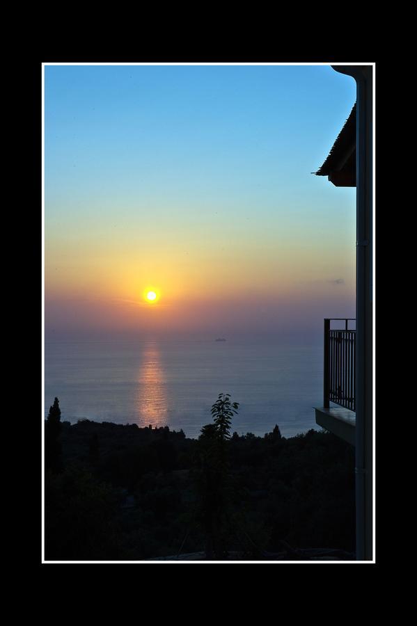 Porto Katsiki Guest Houses Athánion 外观 照片